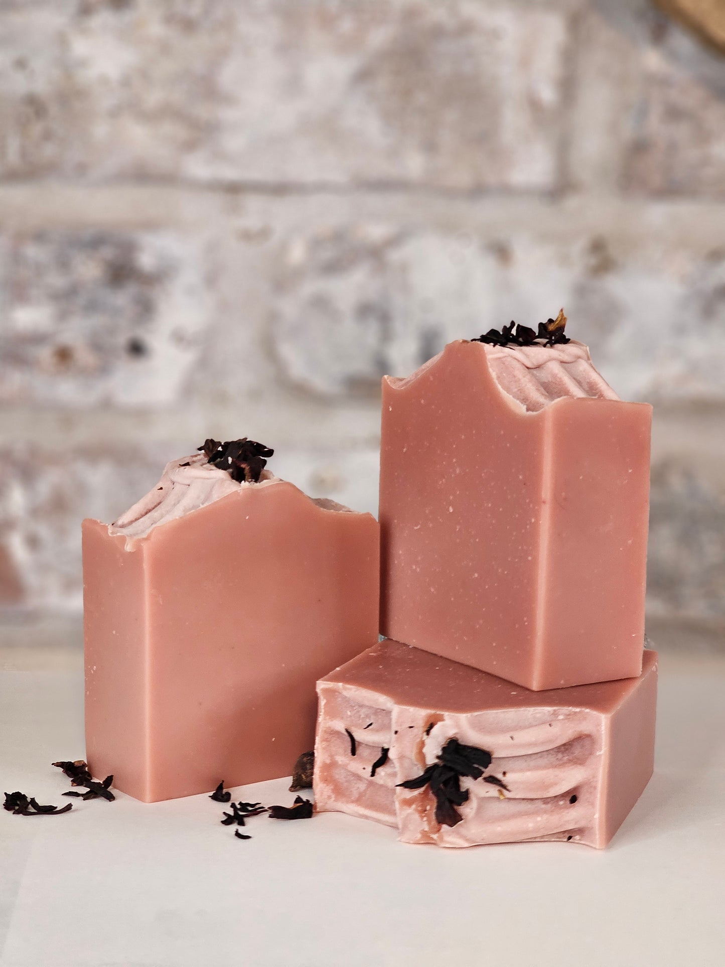 Hibiscus & Honeysuckle hair+ body bar